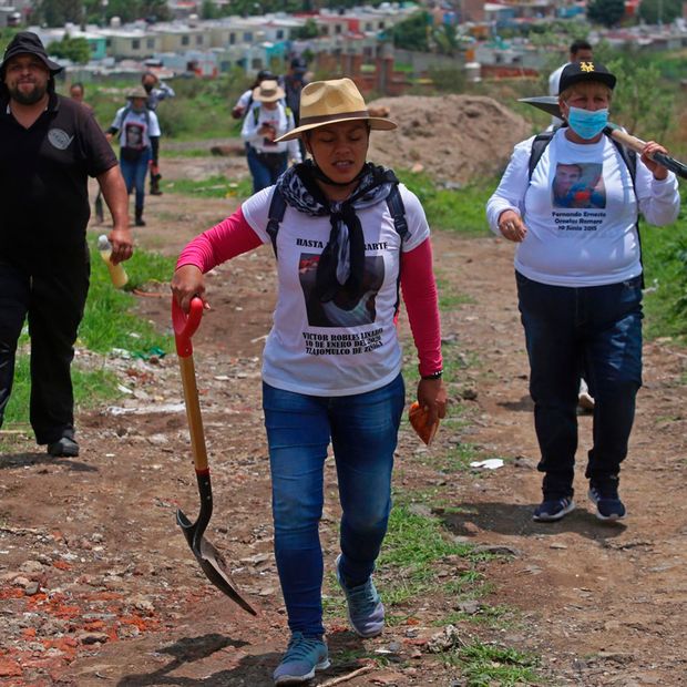Madres Buscadoras de Sonora se Reúnen con la FGR para Revisar Estrategia Nacional de Búsqueda